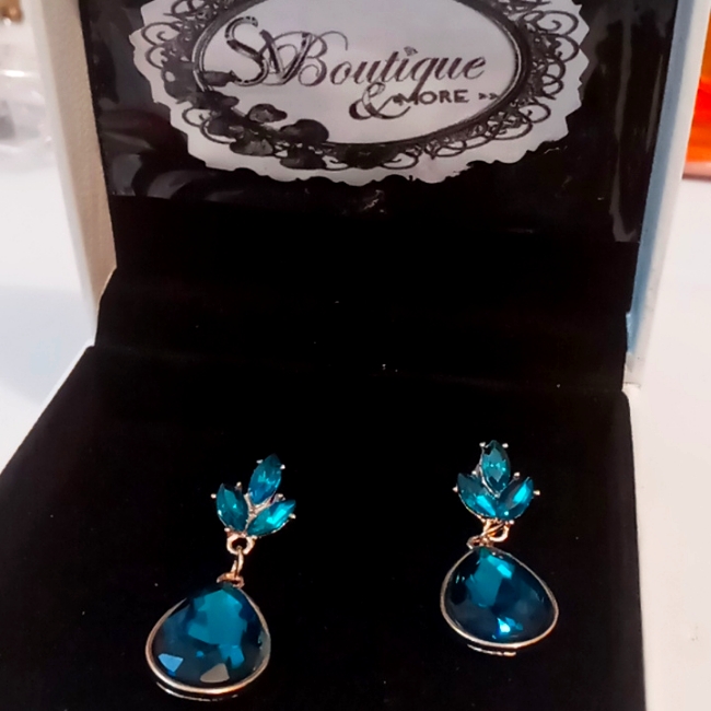 Drops Earrings